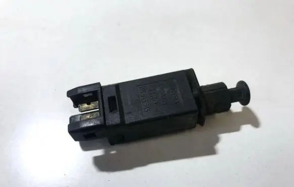 Volkswagen Transporter - Caravelle T4 Brake pedal sensor switch 191945515