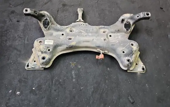 Hyundai Elantra Front axle beam 62401-3X700 IMPRK1483991