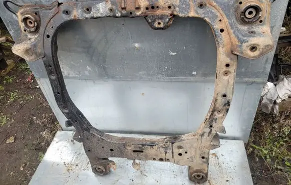 Hyundai Santa Fe Front subframe