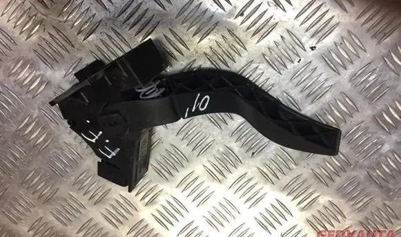 Ford Focus Accelerator throttle pedal 98ab9f836ae