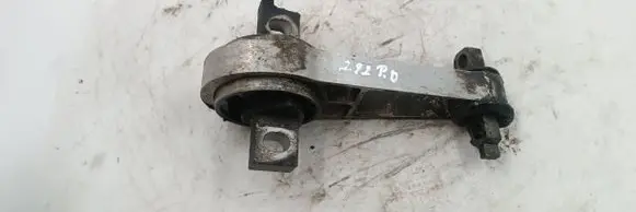 Alfa Romeo 159 Engine mount bracket