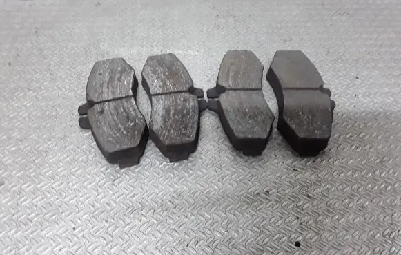 Mercedes-Benz Vito Viano W638 Brake pads (front) 