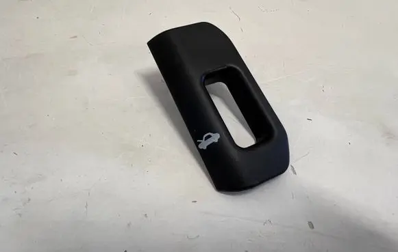 Alfa Romeo Stelvio Engine bonnet (hood) release handle 