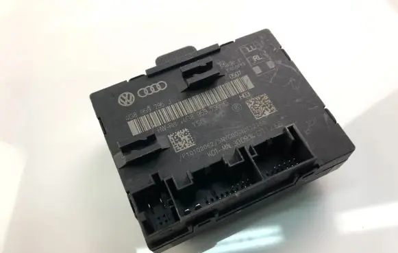 Volkswagen Golf VI Other control units/modules 4G8959795J