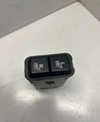 Honda CR-V Seat heating switch M16691SS8