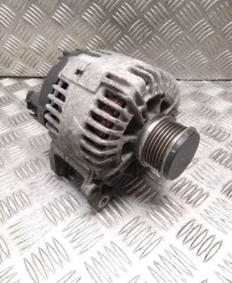 Skoda Octavia Mk2 (1Z) Generator/alternator 06F903023C