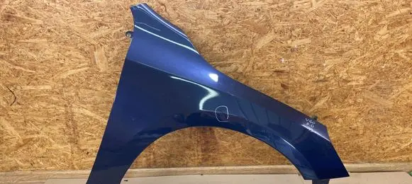 Volvo V60 Fender