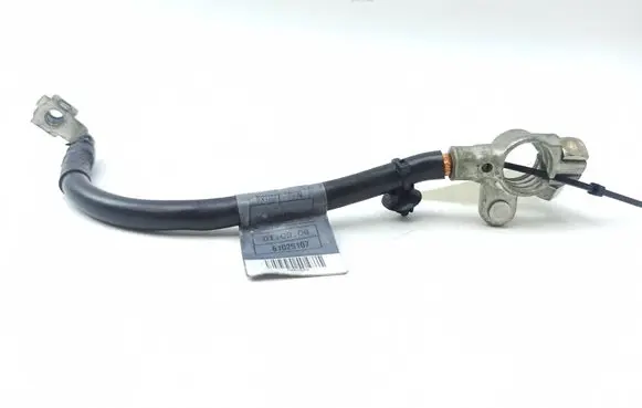 Mercedes-Benz GLK (X204) Positive cable (battery) 2001385 61025107 559151