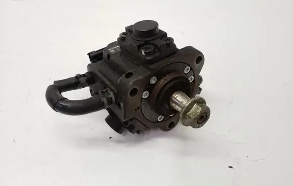 Opel Insignia A Fuel injection high pressure pump 0445010193 55571005
