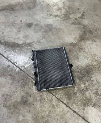 Citroen C3 Picasso Coolant radiator 873461000