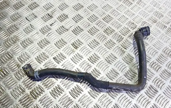 Volkswagen PASSAT B7 Engine coolant pipe/hose 3AA122157
