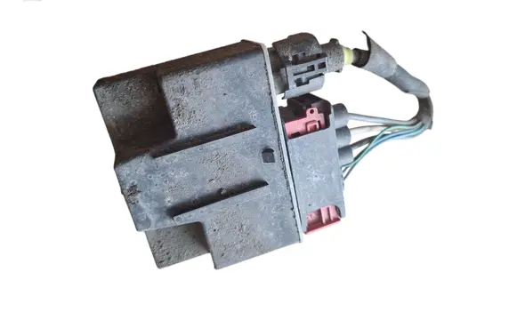 Citroen C4 Cactus Other control units/modules 9852021180
