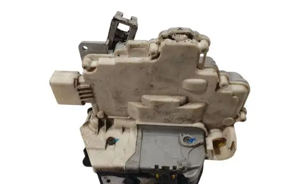 Audi A4 S4 B7 8E 8H Front door lock 8E1837015AA