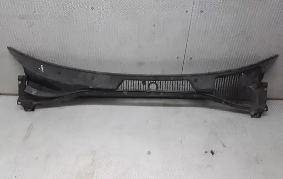 Toyota Avensis T220 Wiper trim 5578105040