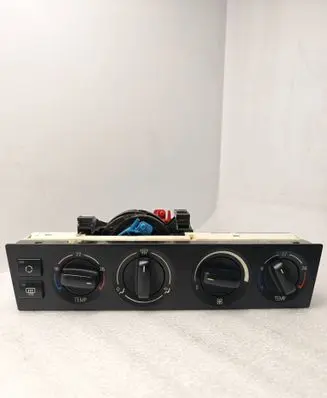 BMW 5 E39 Climate control unit 8391183