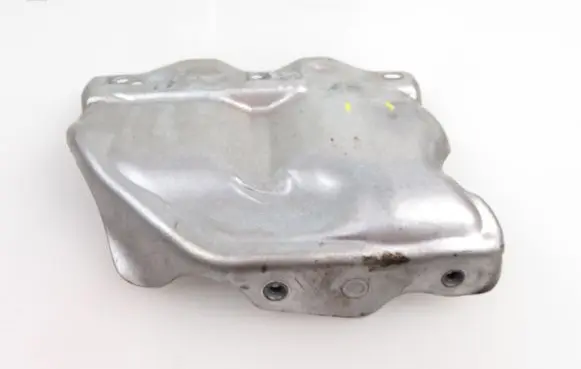 BMW 2 F45 Heat shield in engine bay 8571892