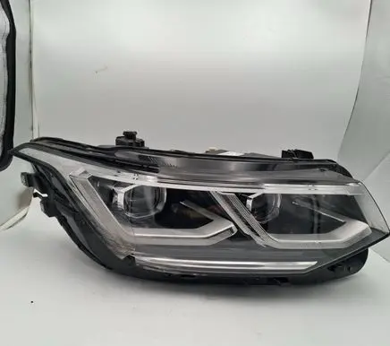 Volkswagen Tiguan Headlight/headlamp 5nb941082g
