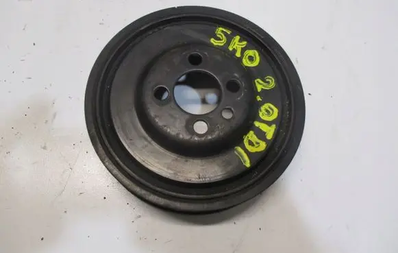 Volkswagen Golf VI Crankshaft pulley