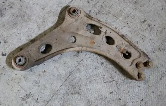 Renault Trafic II (X83) Front lower control arm/wishbone 8200395034 93853465
