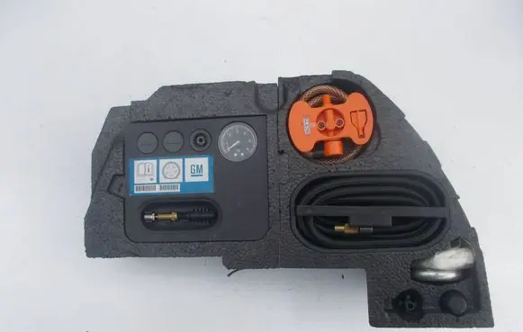 Opel Corsa D Tire air pump compressor 13223351 308969398