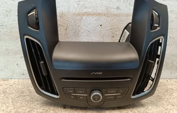 Ford Focus Dash center air vent grill F1EB18835 F1EB18835N