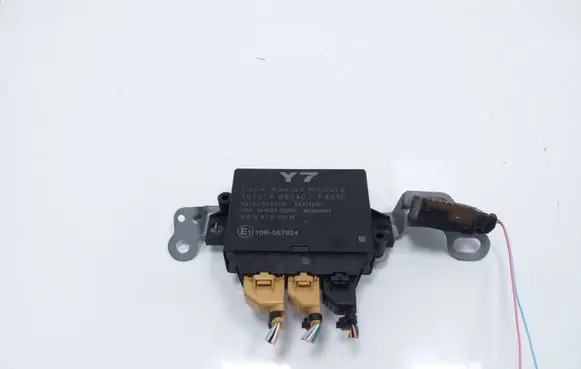 Toyota C-HR I Parking PDC control unit/module 89340F4010 308378 1628600951