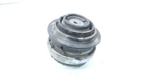 Mercedes-Benz E W211 Engine mount bracket Z33000032XX