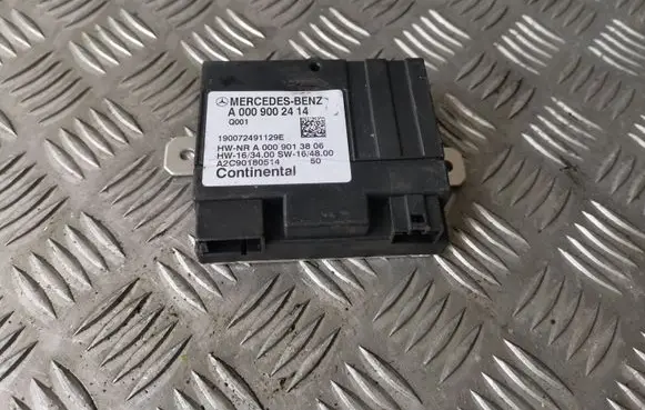 Mercedes-Benz GLC X253 C253 Fuel injection pump control unit/module A0009002414 A0009013806