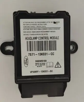 Ford Kuga II Light module LCM 7S71-13K031-CC