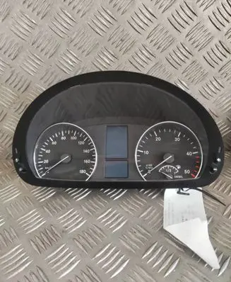 Mercedes-Benz Sprinter W906 Speedometer (instrument cluster) A9069021002 A9069007903 A9069015401