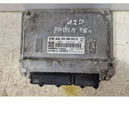 Skoda Fabia Mk2 (5J) Engine control unit/module 03E906023Q 5WP408534 03E906023