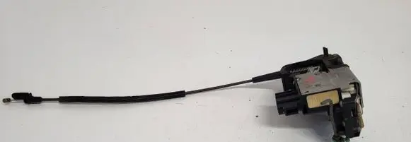 Ford Maverick Rear door lock D0664178 16928E R582RR