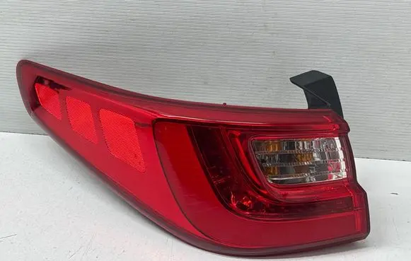 KIA Optima Rear/tail lights 92401D4 16256 R1YS1Y02