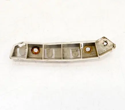 Ford Focus Front bumper mounting bracket BM5117D958A