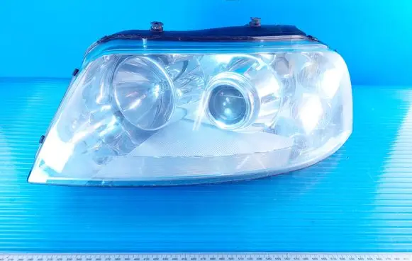 Volkswagen Sharan Headlight/headlamp 7M3941015T 0301182271