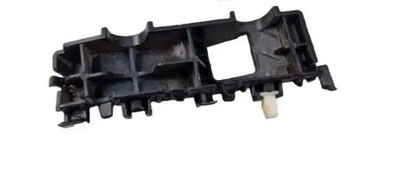 Hyundai Tucson TL Front bumper mounting bracket 86515D7000