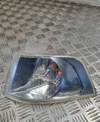 Volvo S40, V40 Front indicator light