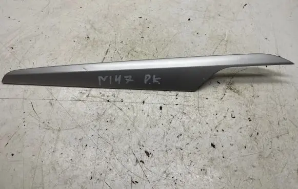 BMW X1 E84 Other front door trim element 2991389 52850610