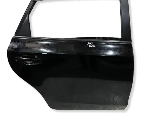 Toyota Prius+ (ZVW40) Rear door PRIUSZVW40 MRSU4482782