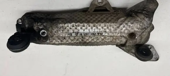 Mercedes-Benz R W251 Heat shield in engine bay A6420903141