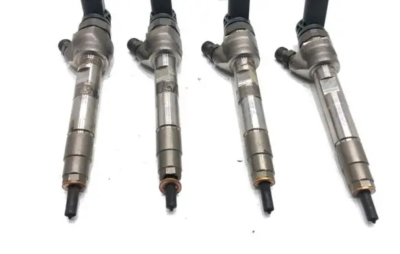 BMW 3 F30 F35 F31 Fuel injectors set 8514148