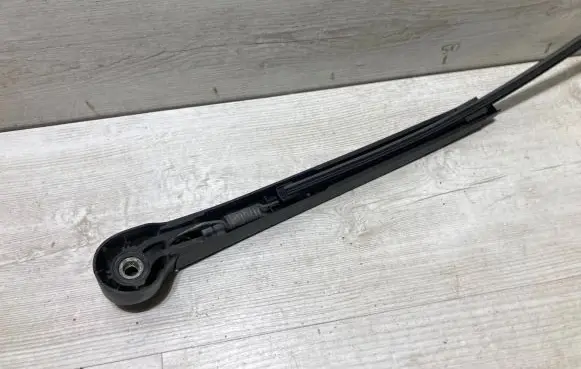 Skoda Octavia Mk3 (5E) Rear wiper blade 5E9955707