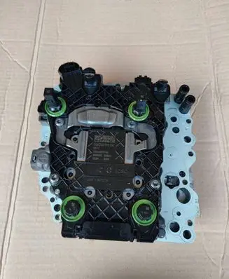 Volkswagen PASSAT B8 Transmission gearbox valve body 0GC325025E 0GC927711H DQ381E