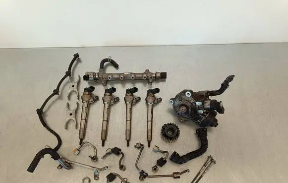 Skoda Superb B8 (3V) Fuel injection system set 0445010538 11300119 04L130755E