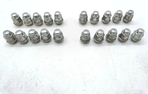 Opel Mokka X Nuts/bolts 