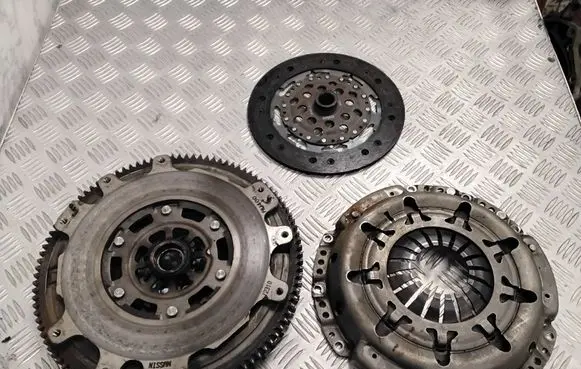 Nissan X-Trail T30 Clutch set kit 12310AW400