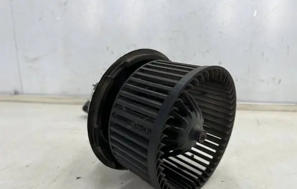 Dacia Sandero Heater fan/blower n106609z