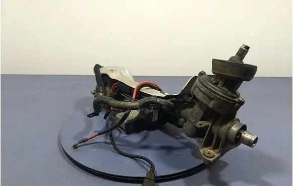 Volkswagen Golf Plus Steering rack 1K1423051CJ