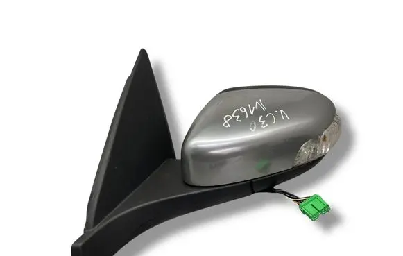 Volvo C30 Front door electric wing mirror 3303029
