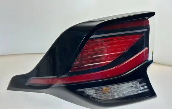 KIA Sportage Rear/tail lights 92401R2000 K60172K